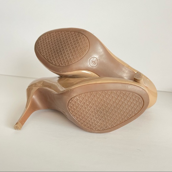 Mossimo nude heels with high gloss patent leather look, size 6 - Picture 3 of 8